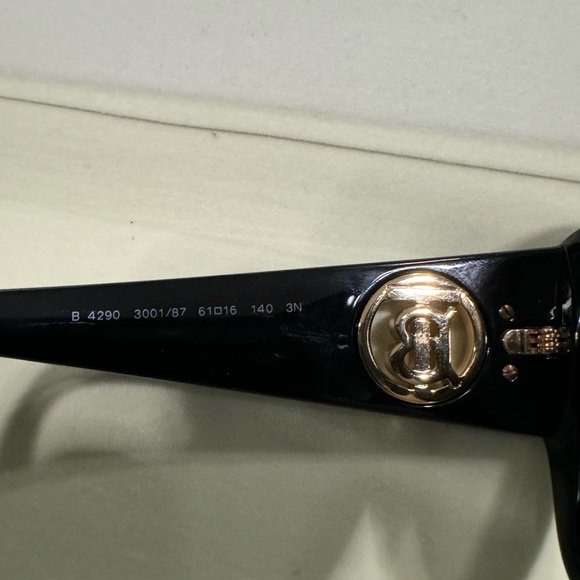 Burberry Elegant Black Sunglasses - Picture 5 of 5